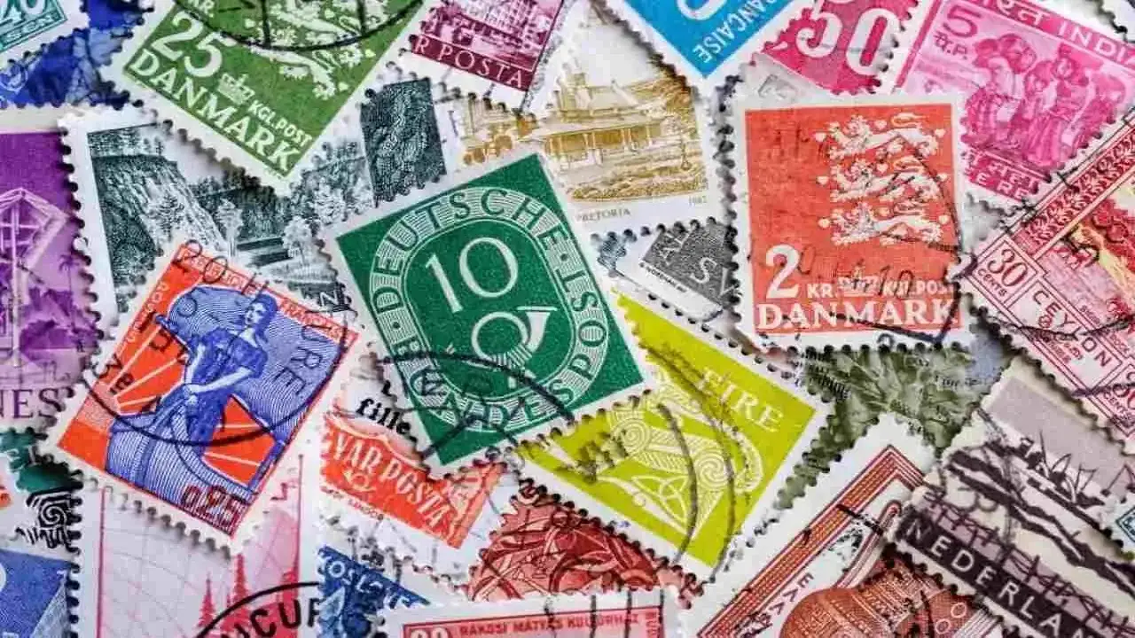 Il raro francobollo con errore di stampa: ecco quanto è stato battuto all’asta Il raro francobollo con errore di stampa: ecco quanto è stato battuto all’asta