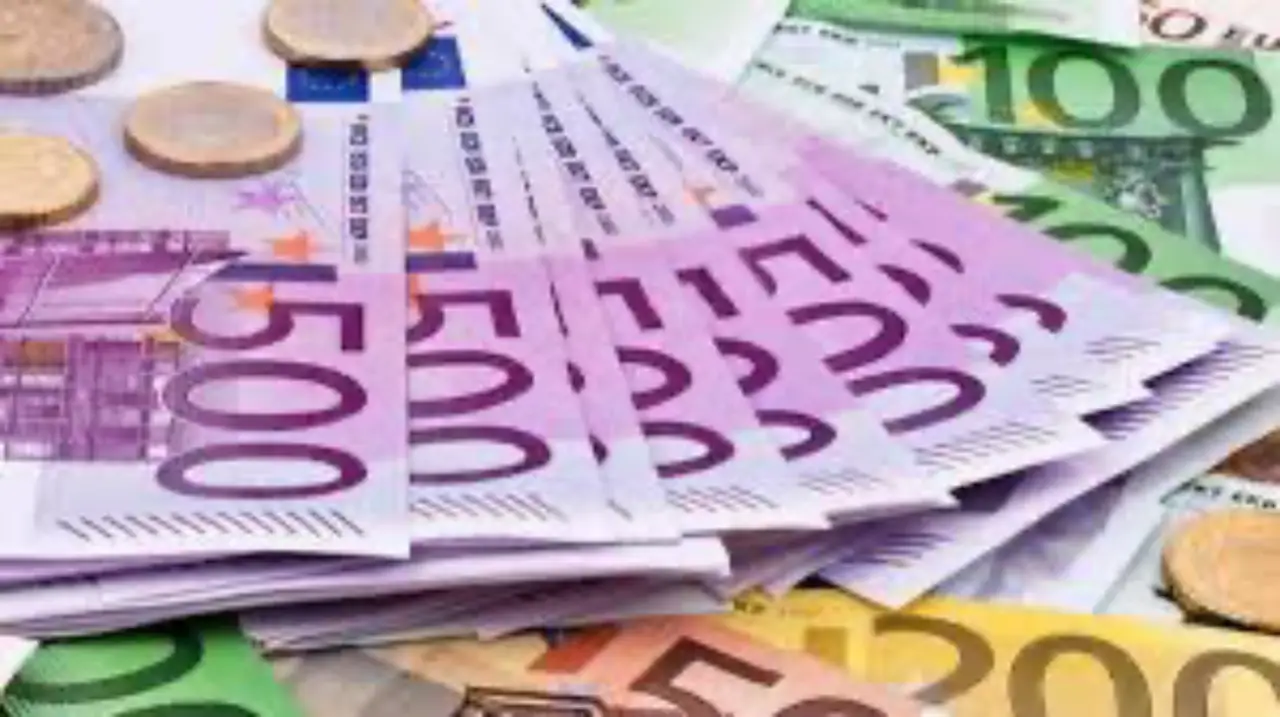 Svela il valore dei vecchi oggetti di famiglia con questi semplici controlli in casa Svela il valore dei vecchi oggetti di famiglia con questi semplici controlli in casa