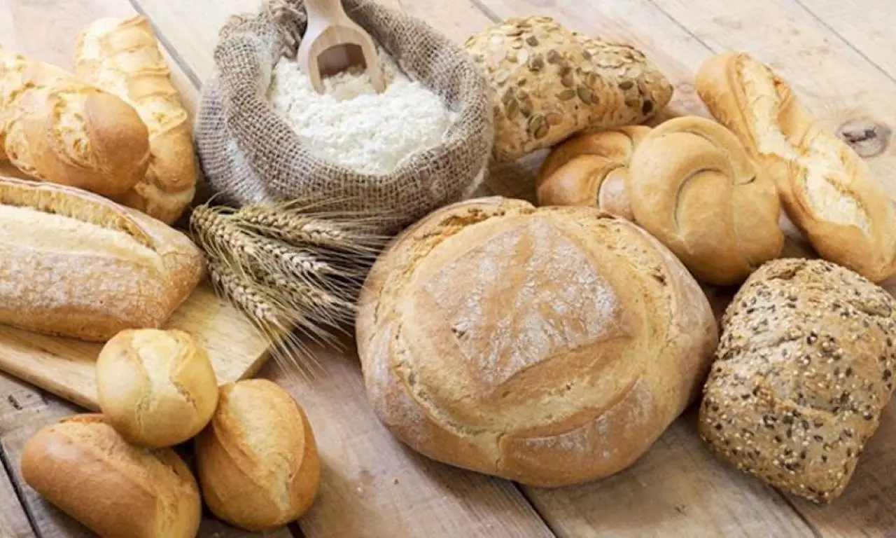 Un passaggio spesso trascurato quando congeli il pane: ne vale la freschezza