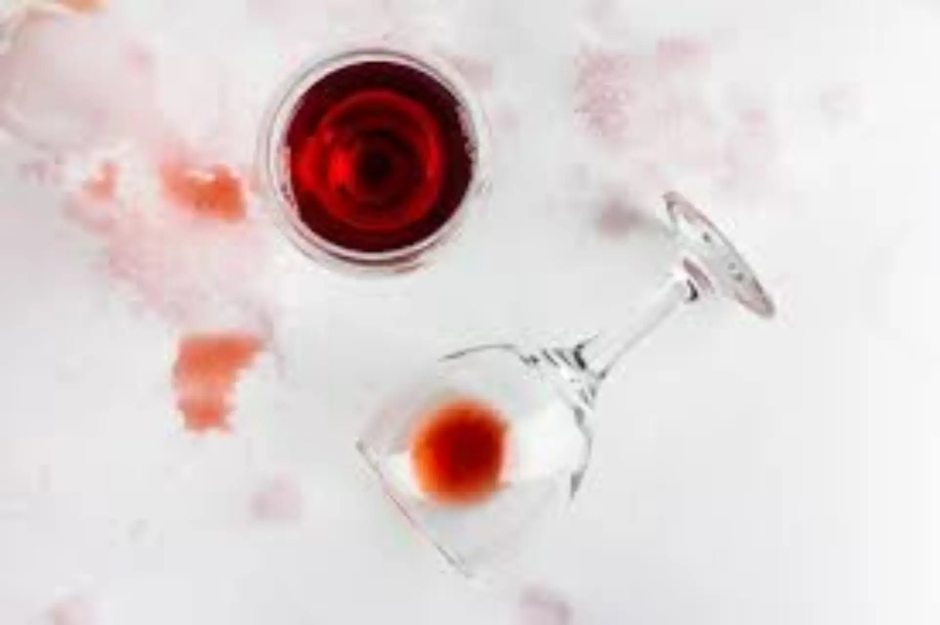 Gli esperti ignorano questo dettaglio dei bicchieri da degustazione: scoprilo ora Gli esperti ignorano questo dettaglio dei bicchieri da degustazione: scoprilo ora