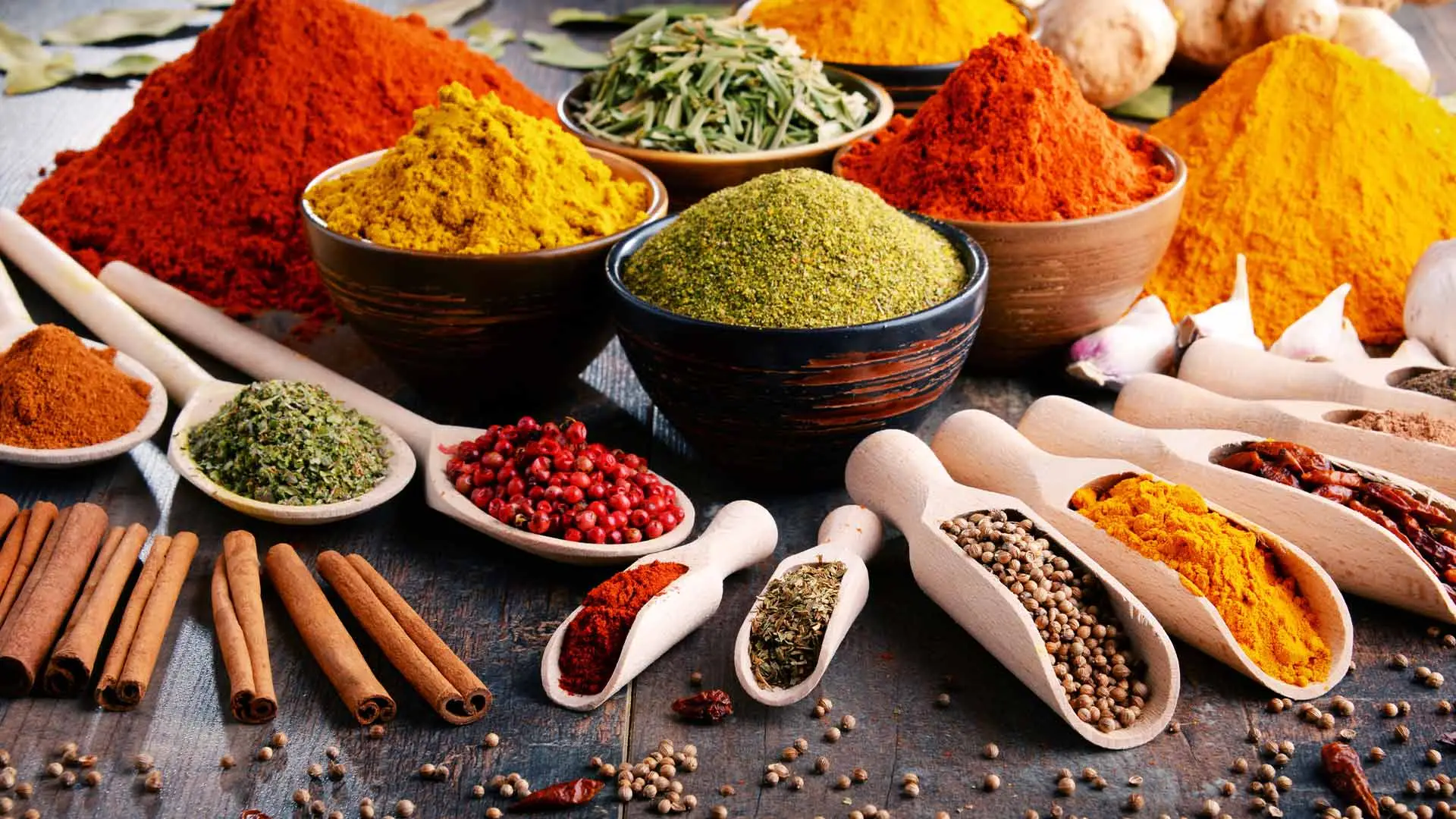 Queste spezie perdono aroma se conservate vicino ai fornelli: scopri quali sono Queste spezie perdono aroma se conservate vicino ai fornelli: scopri quali sono