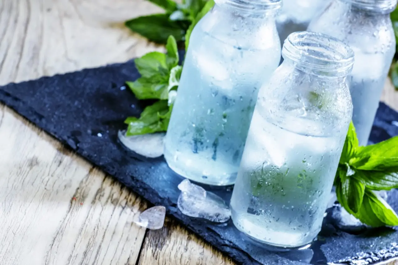 Sudore e stanchezza continua? Potrebbe essere colpa di questa bevanda fresca Sudore e stanchezza continua? Potrebbe essere colpa di questa bevanda fresca