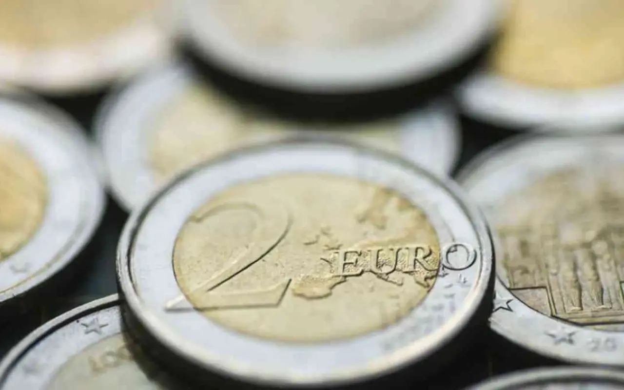 Monete da 2 euro rare: controlla subito queste 3, valgono più di uno stipendio Monete da 2 euro rare: controlla subito queste 3, valgono più di uno stipendio