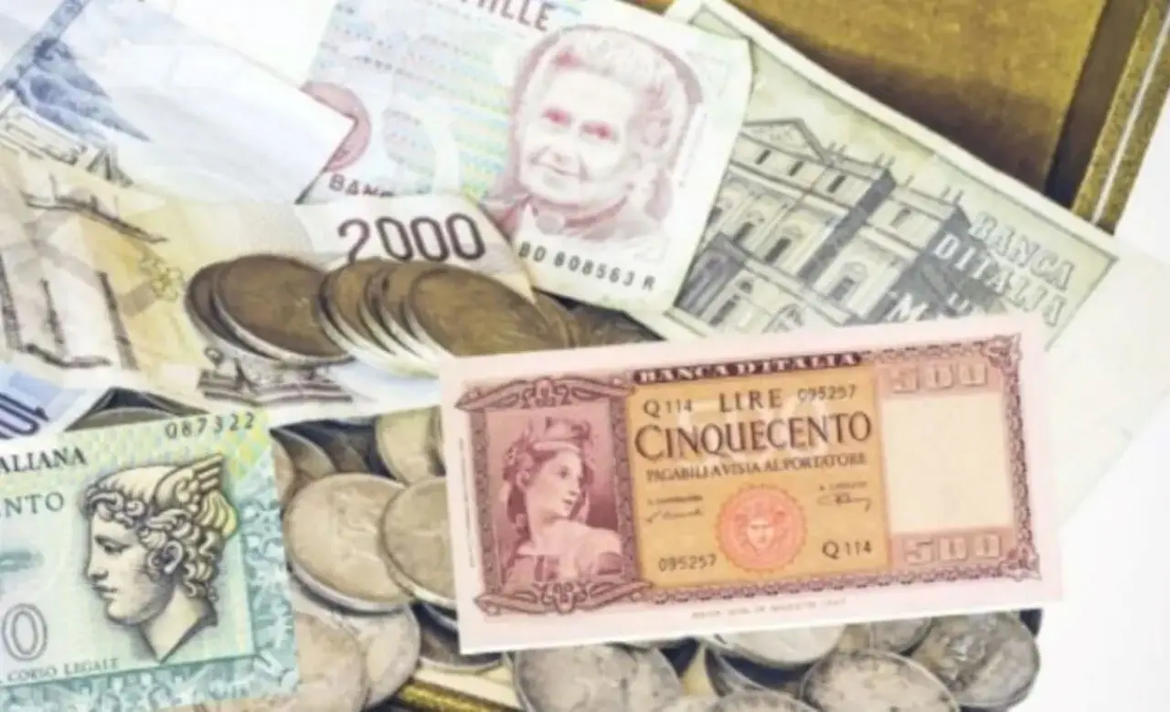 Hai queste vecchie lire in un cassetto? Alcune valgono anche 15.000 euro Hai queste vecchie lire in un cassetto? Alcune valgono anche 15.000 euro