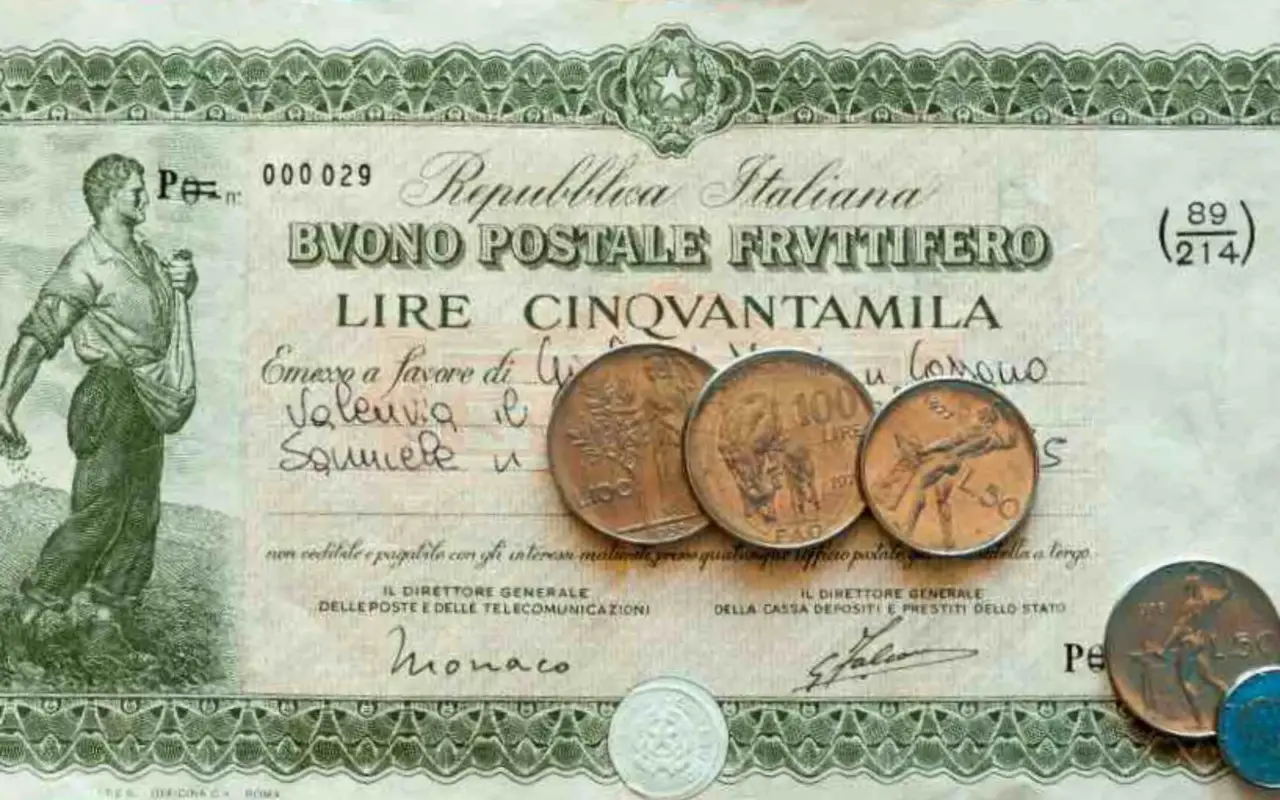 Hai queste vecchie lire in un cassetto? Alcune valgono anche 15.000 euro Hai queste vecchie lire in un cassetto? Alcune valgono anche 15.000 euro