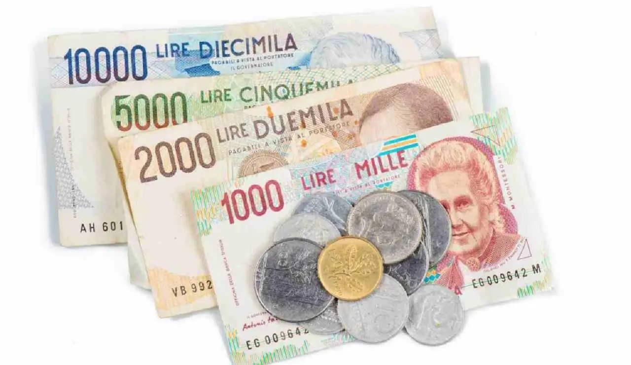 Hai queste vecchie lire in un cassetto? Alcune valgono anche 15.000 euro Hai queste vecchie lire in un cassetto? Alcune valgono anche 15.000 euro