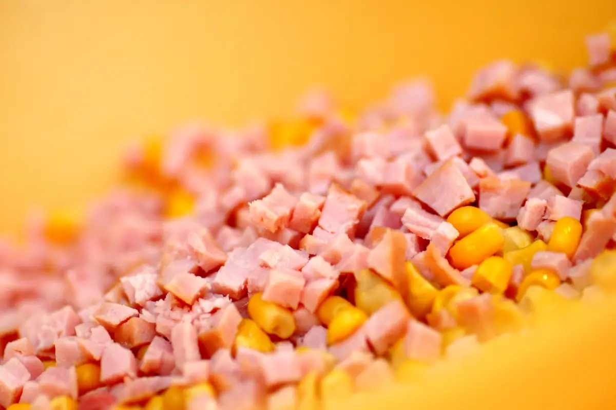 L’insalata gonfia solo se usi questi 2 ingredienti: ecco quali sono L’insalata gonfia solo se usi questi 2 ingredienti: ecco quali sono