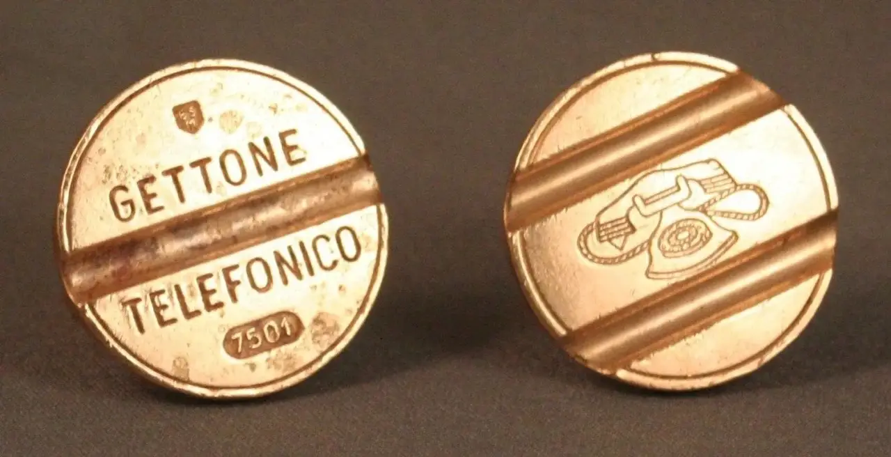 Vecchi gettoni telefonici tra i gioielli: perché alcuni sono ricercati più dell’oro Vecchi gettoni telefonici tra i gioielli: perché alcuni sono ricercati più dell’oro